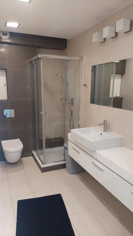 Masarska Family Apartment Free Parking Краків Екстер'єр фото